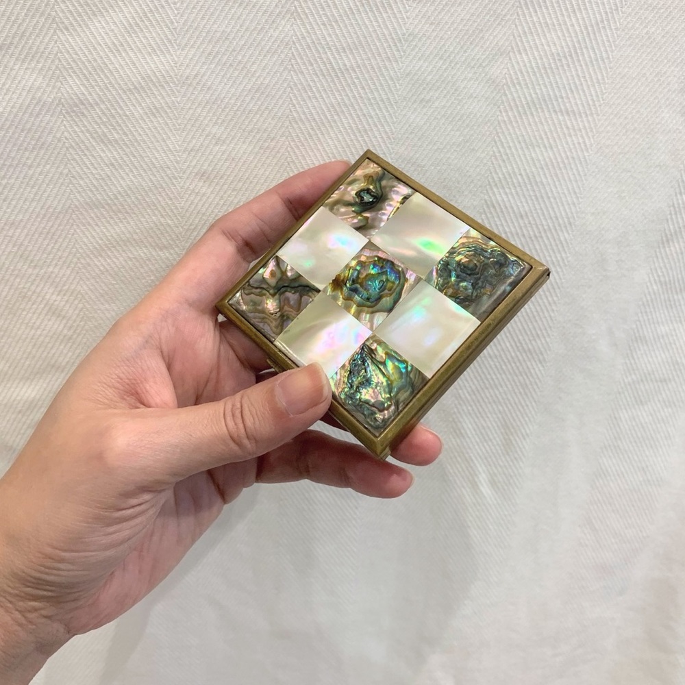 Vintage Abalone Shell Inlay Checkerboard compact - Picture 1 of 6